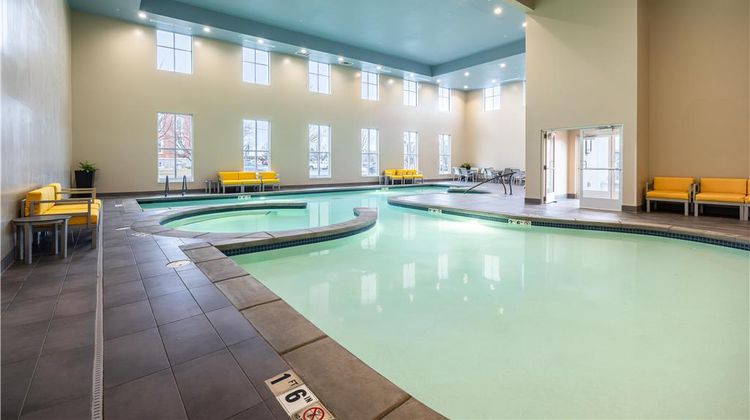 Hampton Inn and Suites Logan Pool