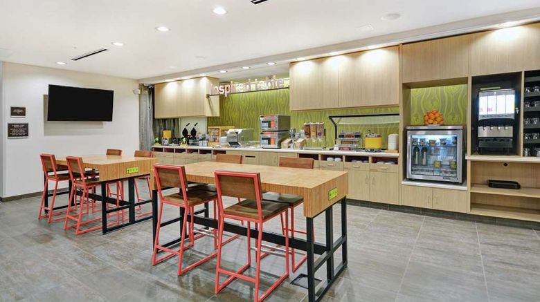 <b>Home2 Suites Raleigh Durham Airport Lobby</b>. Images powered by <a href="https://iceportal.shijigroup.com/" title="IcePortal" target="_blank">IcePortal</a>.