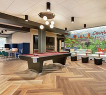 Tru by Hilton Harbison/Columbia Lobby