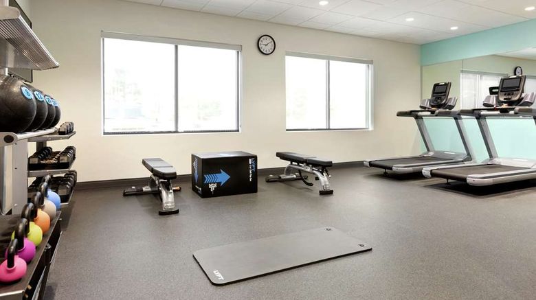 <b>Tru by Hilton Harbison/Columbia Health</b>. Images powered by <a href="https://iceportal.shijigroup.com/" title="IcePortal" target="_blank">IcePortal</a>.