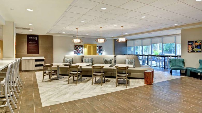 <b>Home2 Suites by Hilton Daytona Lobby</b>. Images powered by <a href="https://iceportal.shijigroup.com/" title="IcePortal" target="_blank">IcePortal</a>.