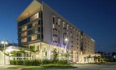 DoubleTree by Hilton Miami Doral