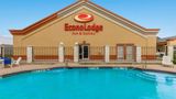 <b>Econo Lodge Inn & Suites Pool</b>. Images powered by <a href="https://iceportal.shijigroup.com/" title="IcePortal" target="_blank">IcePortal</a>.