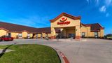 <b>Econo Lodge Inn & Suites Exterior</b>. Images powered by <a href="https://iceportal.shijigroup.com/" title="IcePortal" target="_blank">IcePortal</a>.