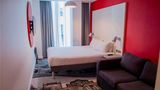 ibis Styles Glasgow Centre Hotel Room