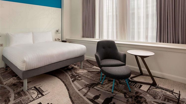ibis Styles Glasgow Centre Hotel Room