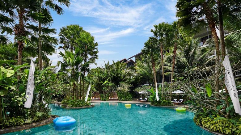 <b>Pullman Ciawi Hotel Pool</b>. Images powered by <a href="https://iceportal.shijigroup.com/" title="IcePortal" target="_blank">IcePortal</a>.
