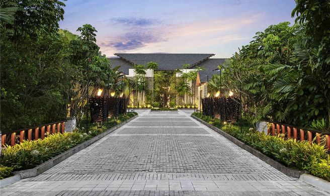 Pullman Ciawi Hotel Exterior