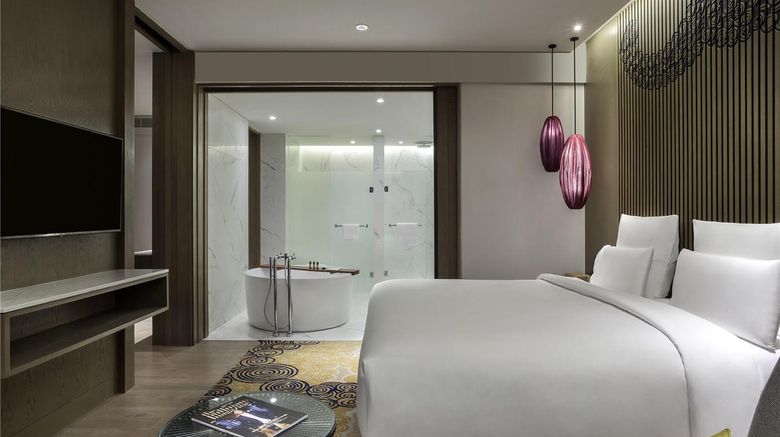<b>Pullman Ciawi Hotel Suite</b>. Images powered by <a href="https://iceportal.shijigroup.com/" title="IcePortal" target="_blank">IcePortal</a>.
