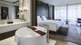 Pullman Ciawi Hotel Suite