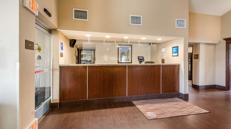 <b>Comfort Inn Lehi Lobby</b>. Images powered by <a href="https://iceportal.shijigroup.com/" title="IcePortal" target="_blank">IcePortal</a>.
