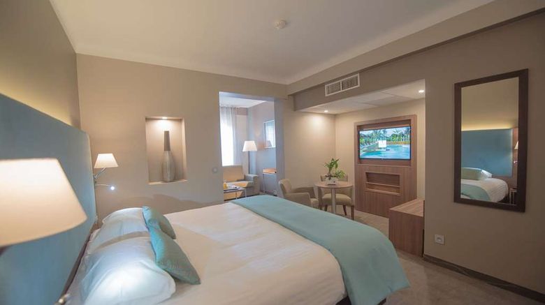 <b>Hotel Lou Castelet Room</b>. Images powered by <a href="https://iceportal.shijigroup.com/" title="IcePortal" target="_blank">IcePortal</a>.