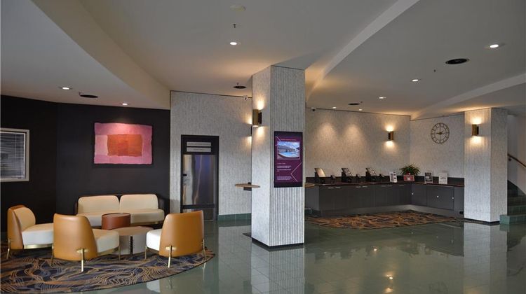 Rydges Darwin Central Lobby