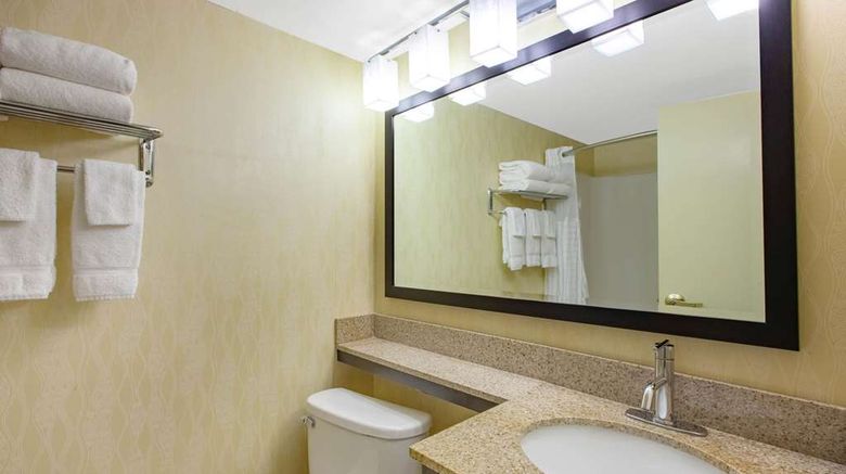 <b>Baymont by Wyndham Harrisburg Room</b>. Images powered by <a href="https://iceportal.shijigroup.com/" title="IcePortal" target="_blank">IcePortal</a>.