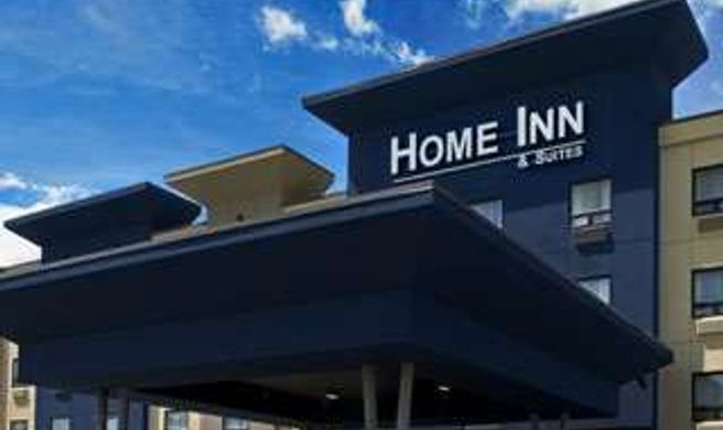 Home Inn & Suites-Saskatoon South Exterior