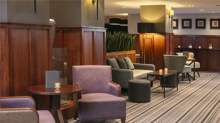 DoubleTree by Hilton Stratford-upon-Avon Lobby