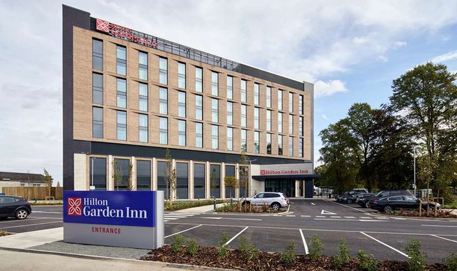 Hilton Garden Inn Doncaster Racecourse Exterior