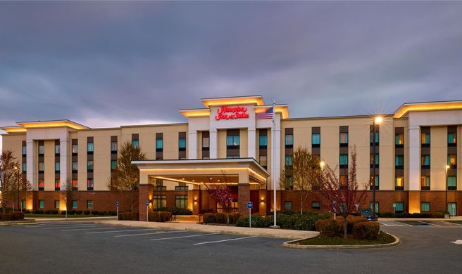 Hampton Inn & Suites Grants Pass Exterior