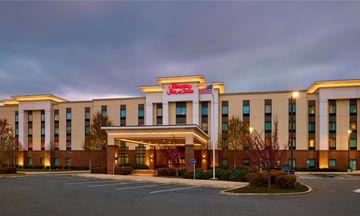 Hampton Inn & Suites Grants Pass