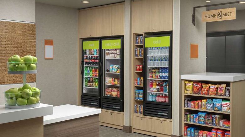 <b>Home2 Suites by Hilton Lakeland Restaurant</b>. Images powered by <a href="https://iceportal.shijigroup.com/" title="IcePortal" target="_blank">IcePortal</a>.