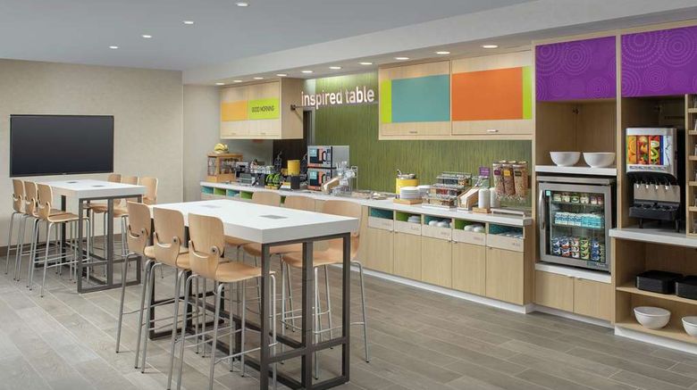 <b>Home2 Suites by Hilton Lakeland Restaurant</b>. Images powered by <a href="https://iceportal.shijigroup.com/" title="IcePortal" target="_blank">IcePortal</a>.