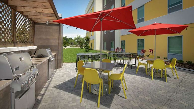 <b>Home2 Suites by Hilton Lakeland Restaurant</b>. Images powered by <a href="https://iceportal.shijigroup.com/" title="IcePortal" target="_blank">IcePortal</a>.