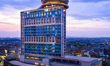 DoubleTree by Hilton Surabaya