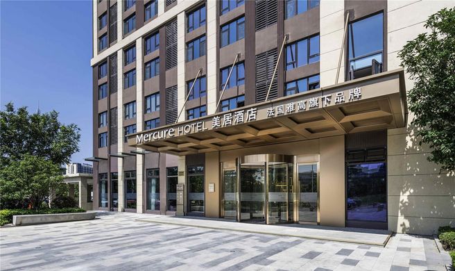 Mercure Shanghai Jiuting Exterior