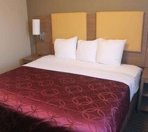 Days Inn Brooklyn Borough Park Room