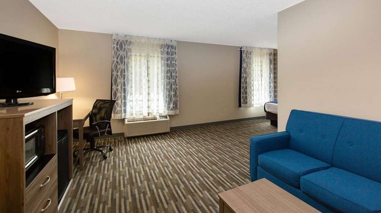 <b>Days Inn & Suites by Wyndham Suite</b>. Images powered by <a href="https://iceportal.shijigroup.com/" title="IcePortal" target="_blank">IcePortal</a>.