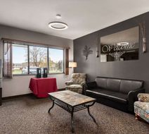 Travelodge by Wyndham Brandon Lobby