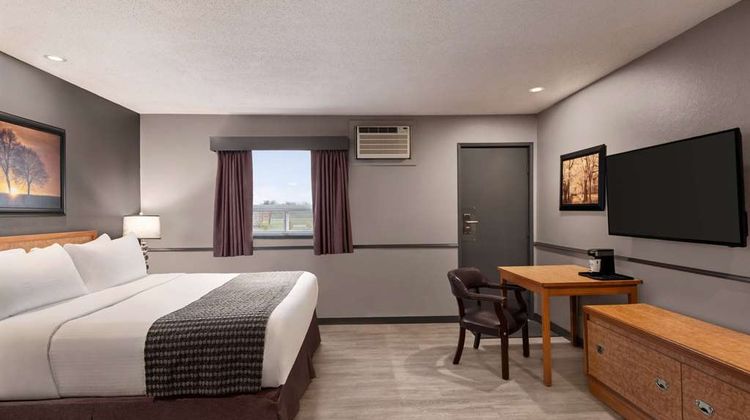 Travelodge by Wyndham Brandon Room