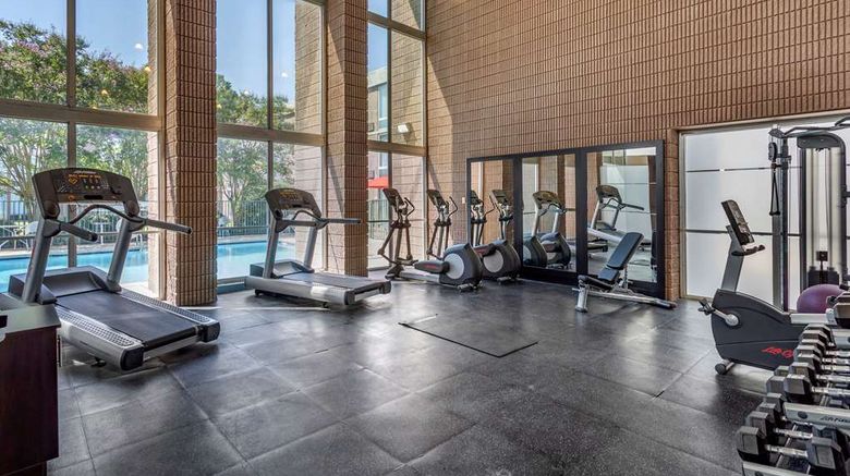 <b>Clarion Inn Sheffield Health</b>. Images powered by <a href="https://iceportal.shijigroup.com/" title="IcePortal" target="_blank">IcePortal</a>.