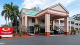 Econo Lodge Inn and Suites Clearwater Central Exterior