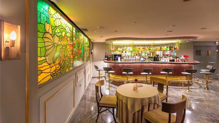 Ilisia Hotel Restaurant