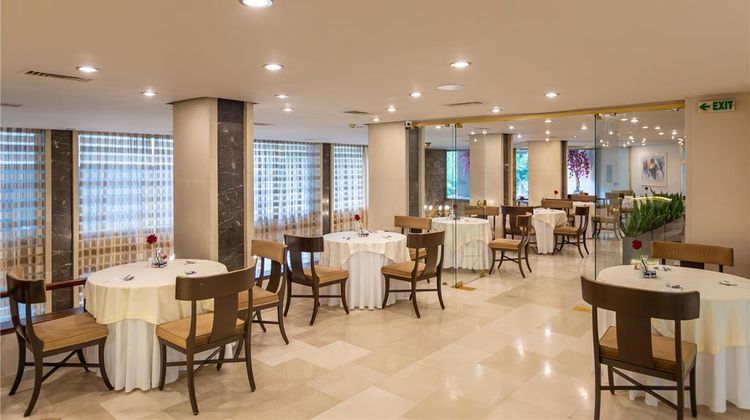 Ilisia Hotel Restaurant