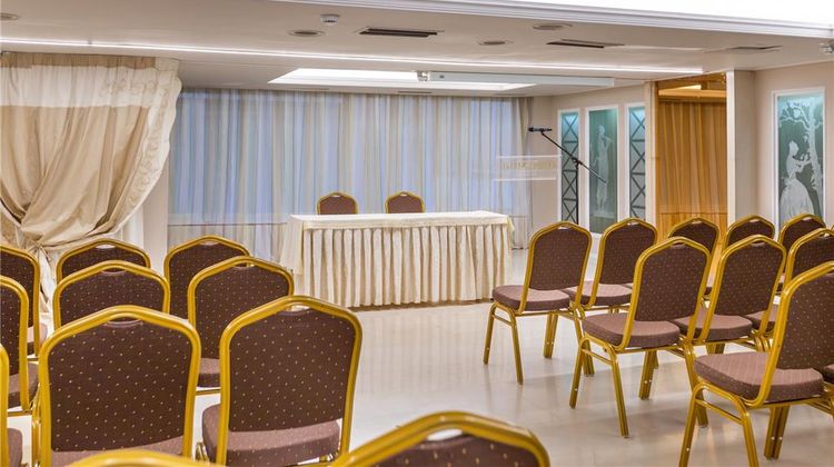 Ilisia Hotel Meeting