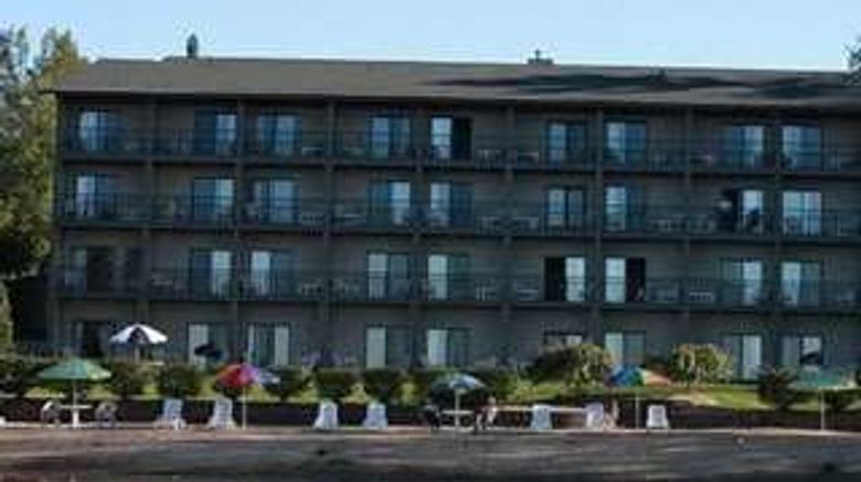 <b>Beachfront Motel Exterior</b>. Images powered by <a href="https://iceportal.shijigroup.com/" title="IcePortal" target="_blank">IcePortal</a>.