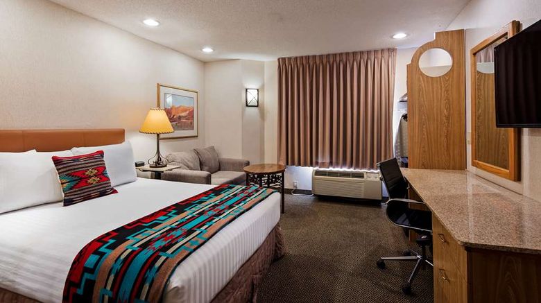 <b>Inn at Santa Fe, SureStay Collection Suite</b>. Images powered by <a href="https://iceportal.shijigroup.com/" title="IcePortal" target="_blank">IcePortal</a>.