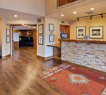 Inn at Santa Fe, SureStay Collection Lobby