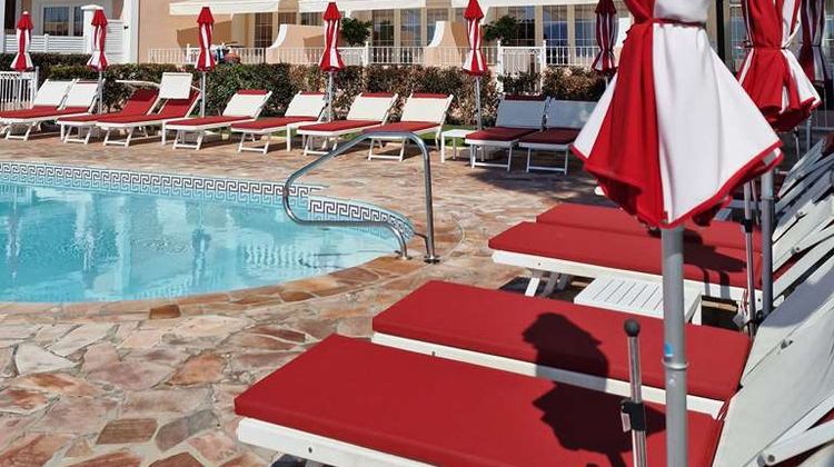 Hotel Les Mouettes Pool