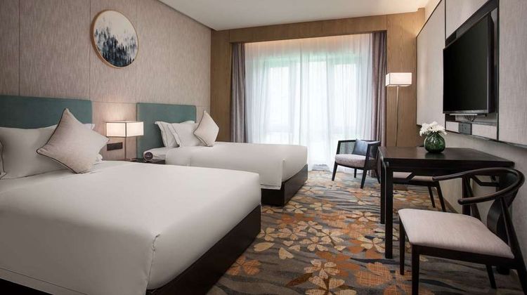 Ramada by Wyndham Zhenjiang City Center Room