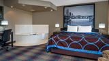 Super 8 by Wyndham Glenwood Suite