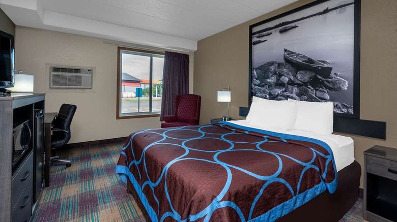<b>Super 8 by Wyndham Glenwood Room</b>. Images powered by <a href="https://iceportal.shijigroup.com/" title="IcePortal" target="_blank">IcePortal</a>.
