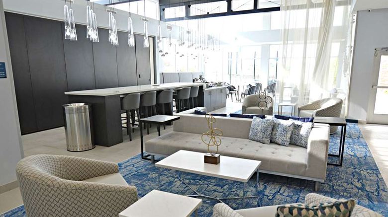 <b>Best Western Plus Executive Residency Lobby</b>. Images powered by <a href="https://iceportal.shijigroup.com/" title="IcePortal" target="_blank">IcePortal</a>.
