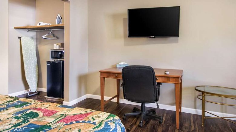 <b>Rodeway Inn And Suites Walhalla Room</b>. Images powered by <a href="https://iceportal.shijigroup.com/" title="IcePortal" target="_blank">IcePortal</a>.