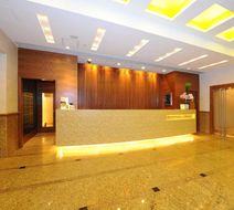 Bishop Lei International House Lobby