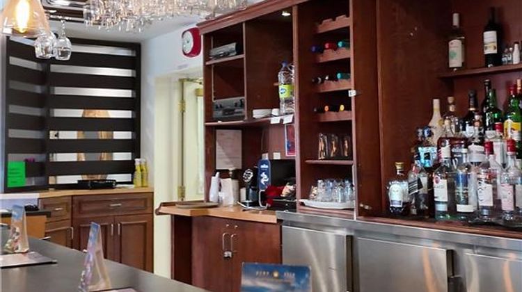 Monte Carlo Inn Brampton Suites Restaurant