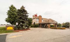 Monte Carlo Inn Oakville Suites