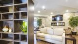 <b>Monte Carlo Inn Vaughan Suites Lobby</b>. Images powered by <a href="https://iceportal.shijigroup.com/" title="IcePortal" target="_blank">IcePortal</a>.